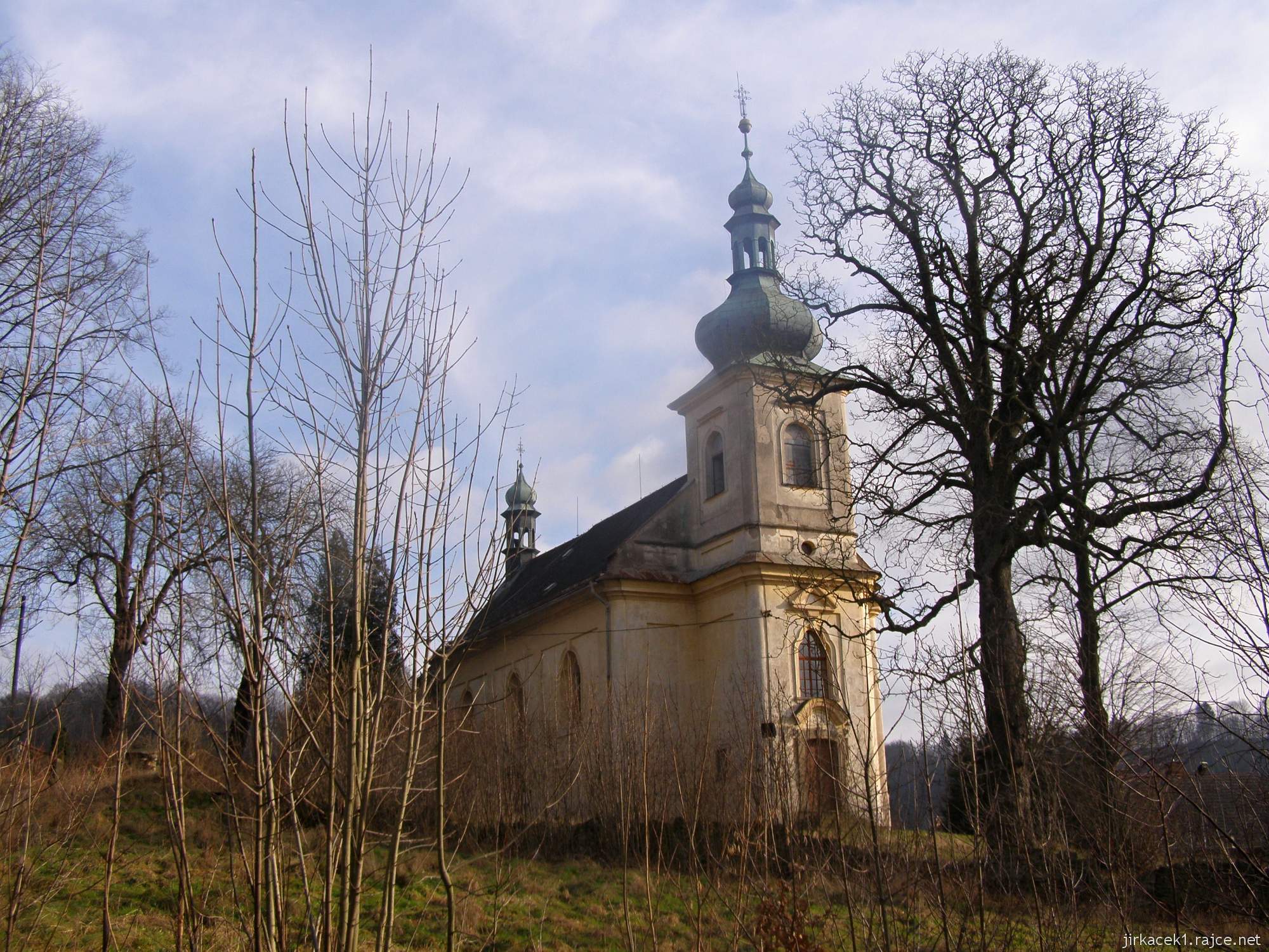 Brandýs nad Orlicí - kostel Nanebevstoupení Páně - pohled ze zahrady