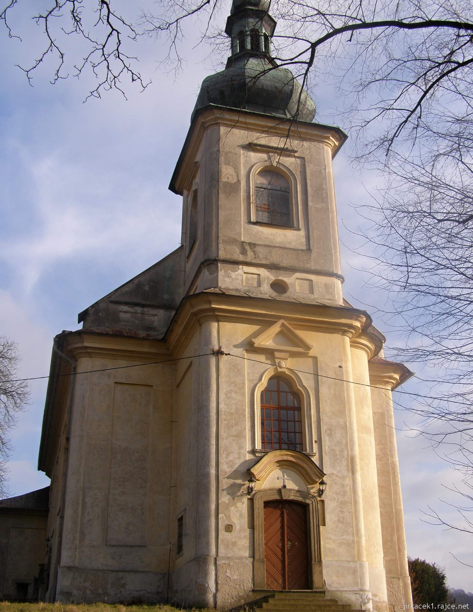 Brandýs nad Orlicí - kostel Nanebevstoupení Páně - čelní pohled