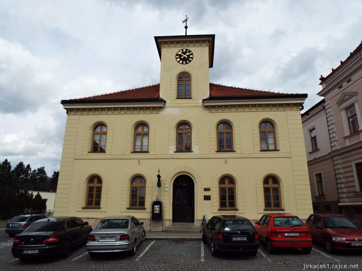 Vsetín - Horní náměstí - stará radnice