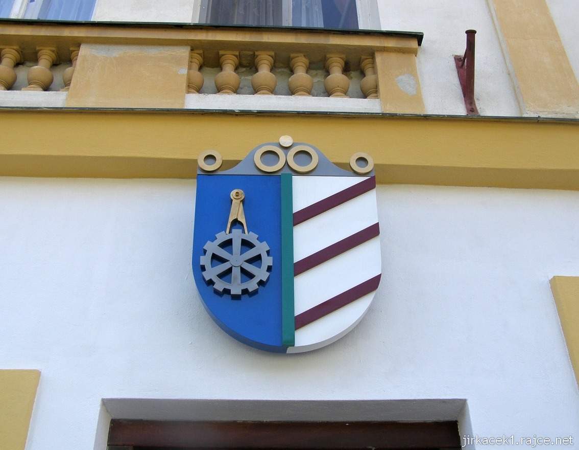 Litovel - První umělecký válcový mlýn - erb mlynářů