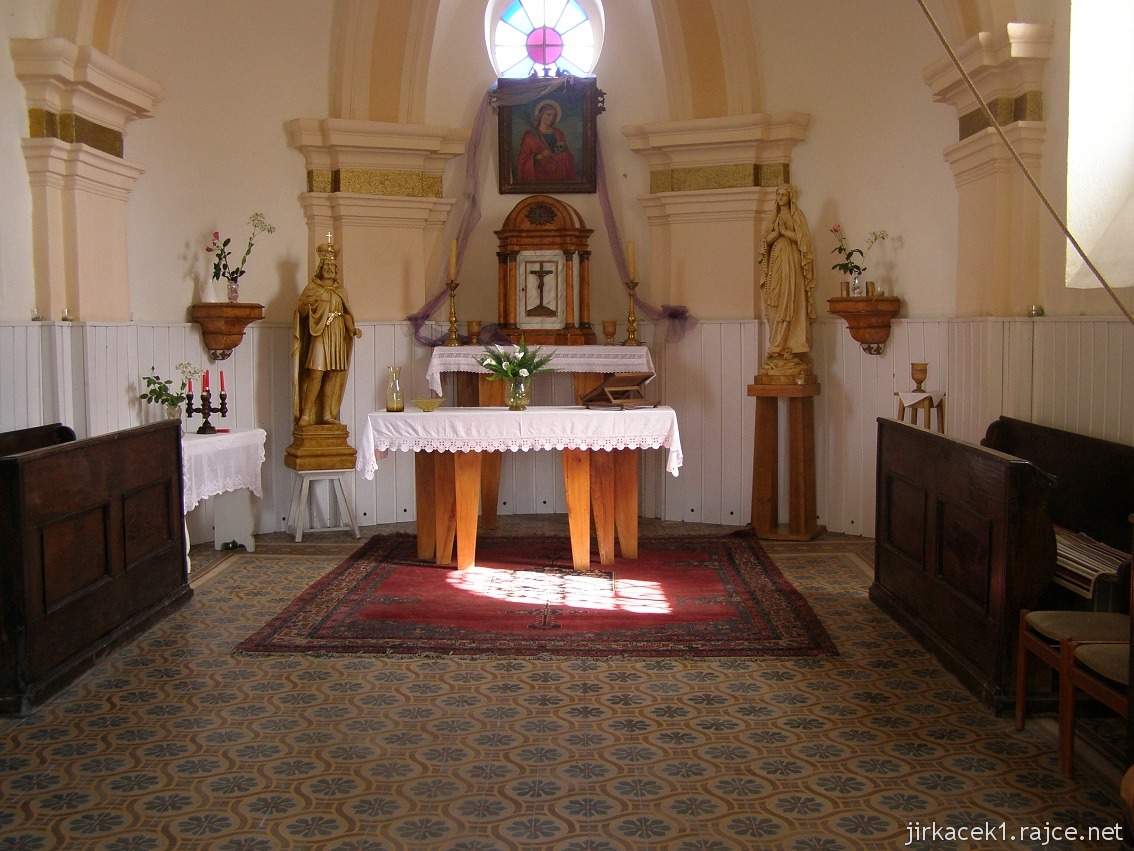 Červenka - kaple sv. Pavlíny - interiér