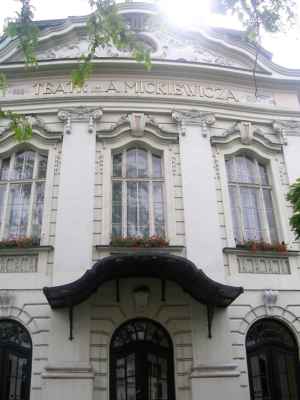 Divadlo Adama Mickiewicze v polském Těšíně - vídeňská secese