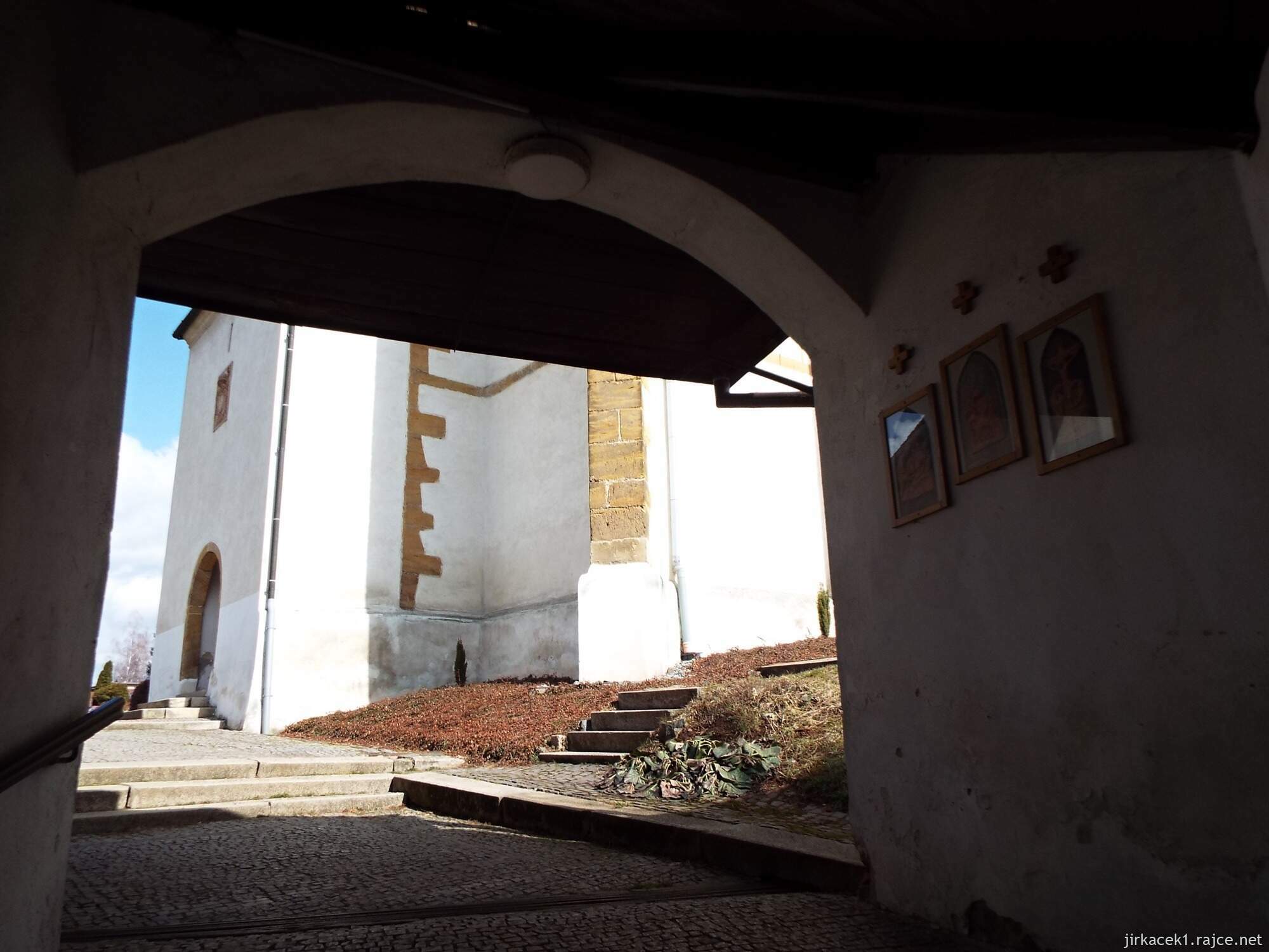 17 - Letovice - Kostel sv. Prokopa 12 - křížová cesta a schodiště z města ke kostelu