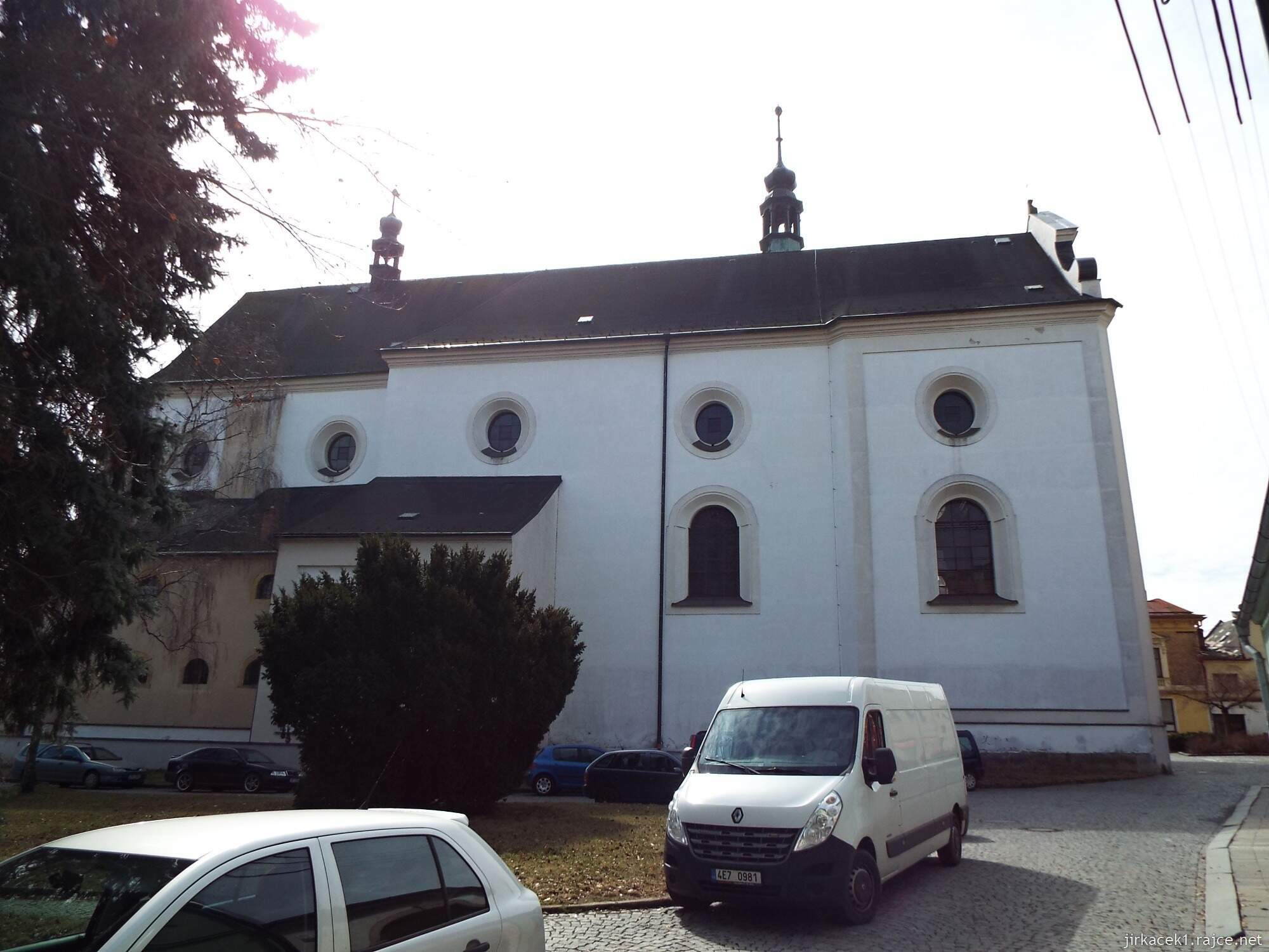 39 - Svitavy - Kostel Navštívení Panny Marie 13 - boční pohled