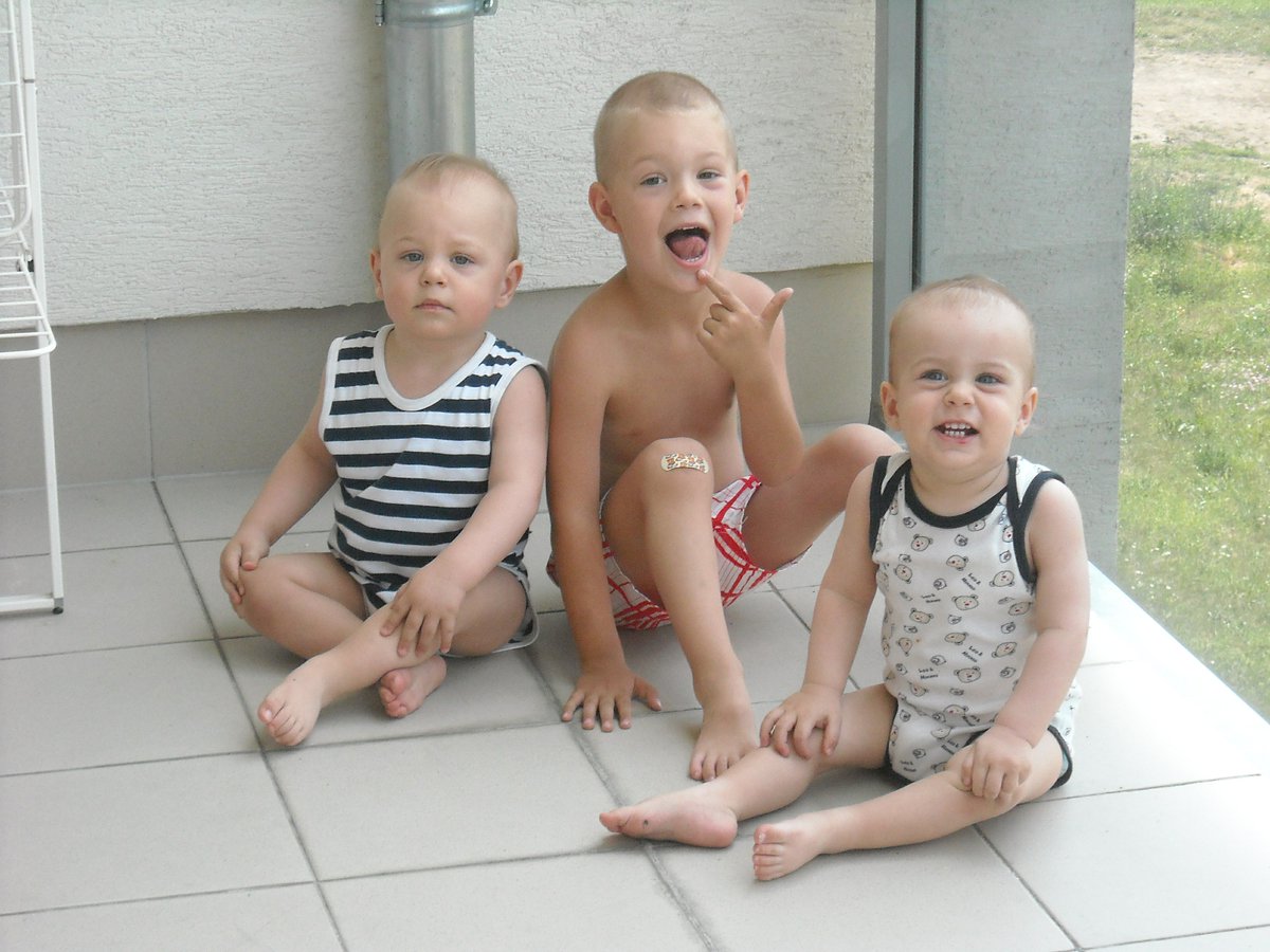 rajce.idnes. 2012 Červenec 2012 – hyzdovi – album na Rajčeti