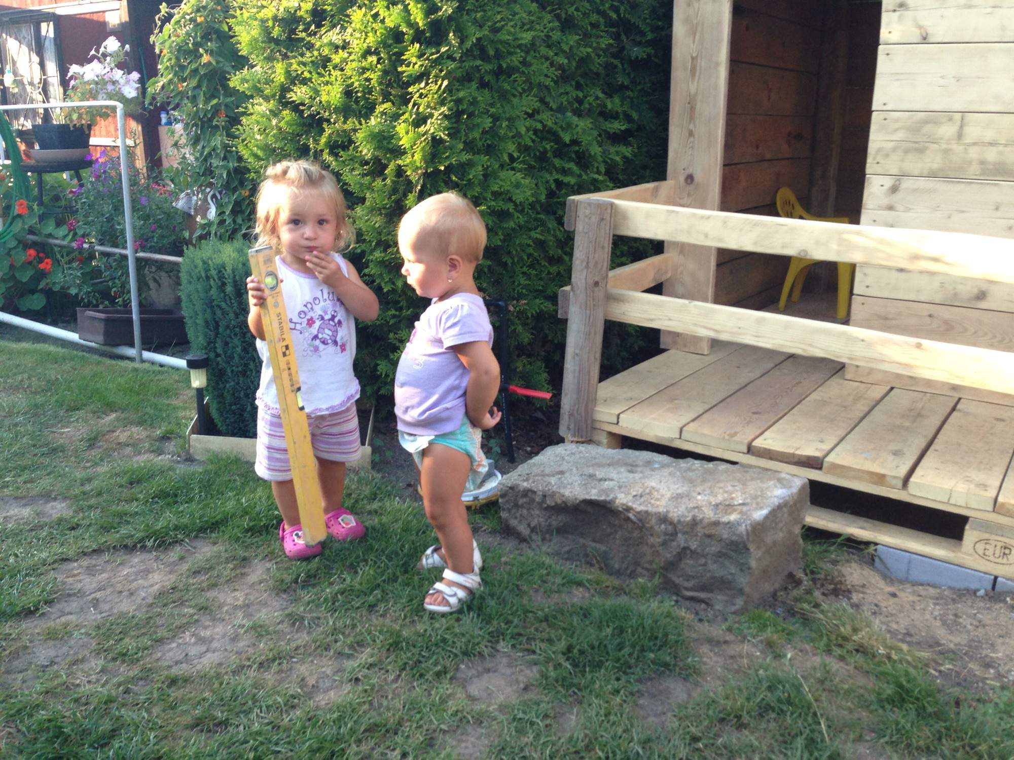 rajce.idnes.cz backyard