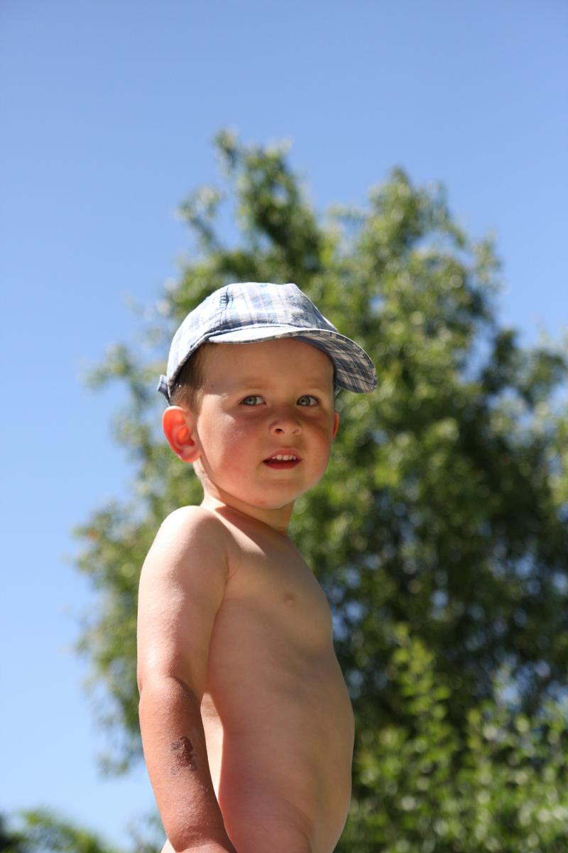 rajce.idnes-cervenec_$ červenec 2012 – repik – album na Rajčeti